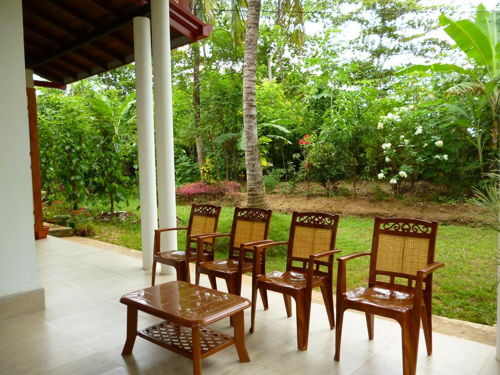Serene Home Stay Udawalawe Exterior foto